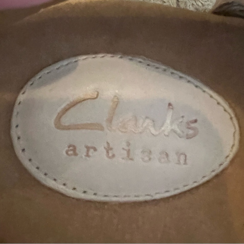 Clarks Artisan Beige Wedge Sandals Women’s Size 10 - Picture 5 of 6